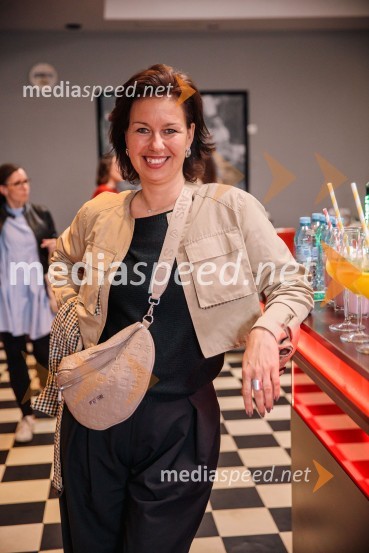 Deichmann na retro zabavi predstavil modne trende za pomlad/poletje