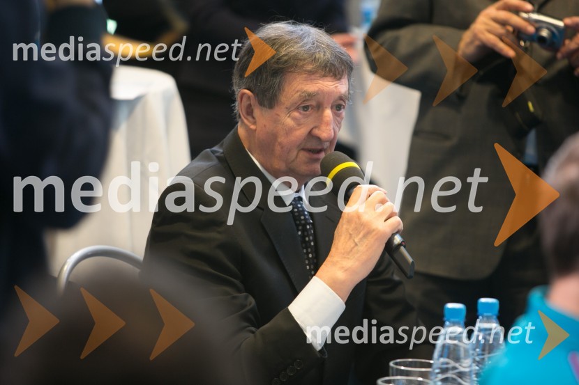  Janez  Čuček, voditeljUmrl je televizijski voditelj Janez Čuček