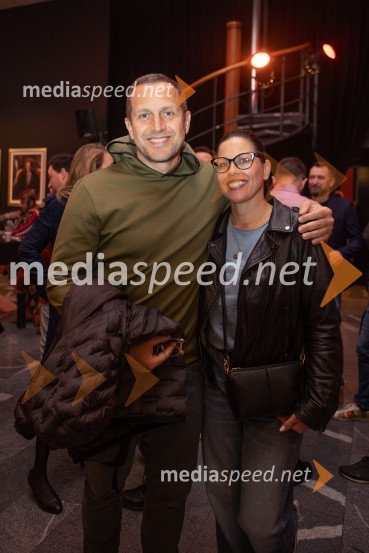  Jure Košir, nekdanji smučar;  Simona ŠkrobarPremiera predstave Notranji pir v SiTi Teatru BTC