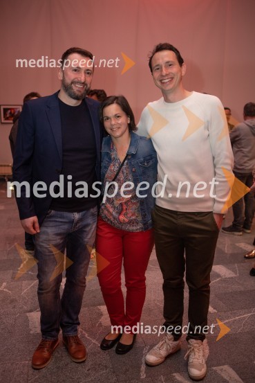  Perica Jerković, stand-up komik;  ... ;  Robert Petan, glasbenikPremiera predstave Notranji pir v SiTi Teatru BTC