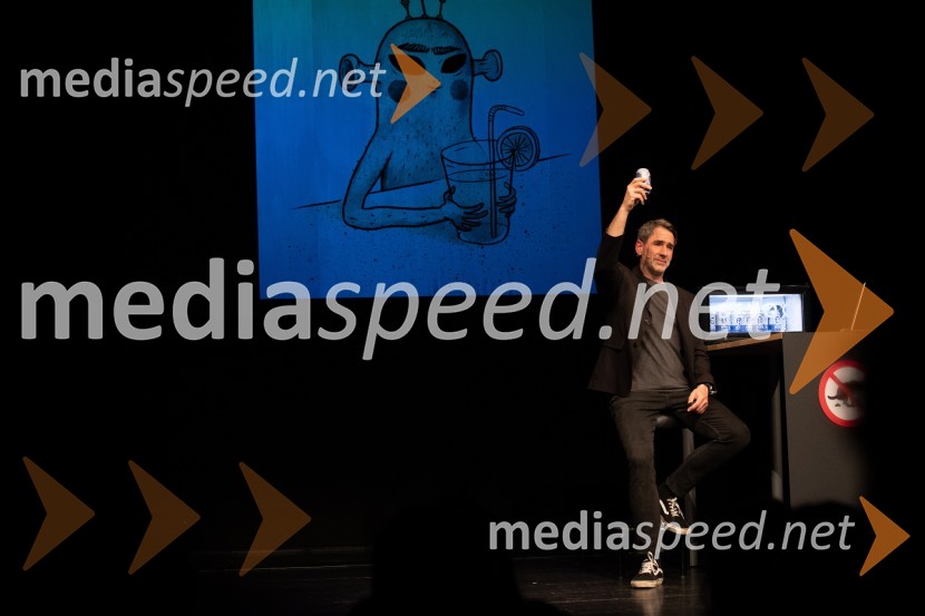  Miha Šalehar, radijski voditelj, kolumnistPremiera predstave Notranji pir v SiTi Teatru BTC