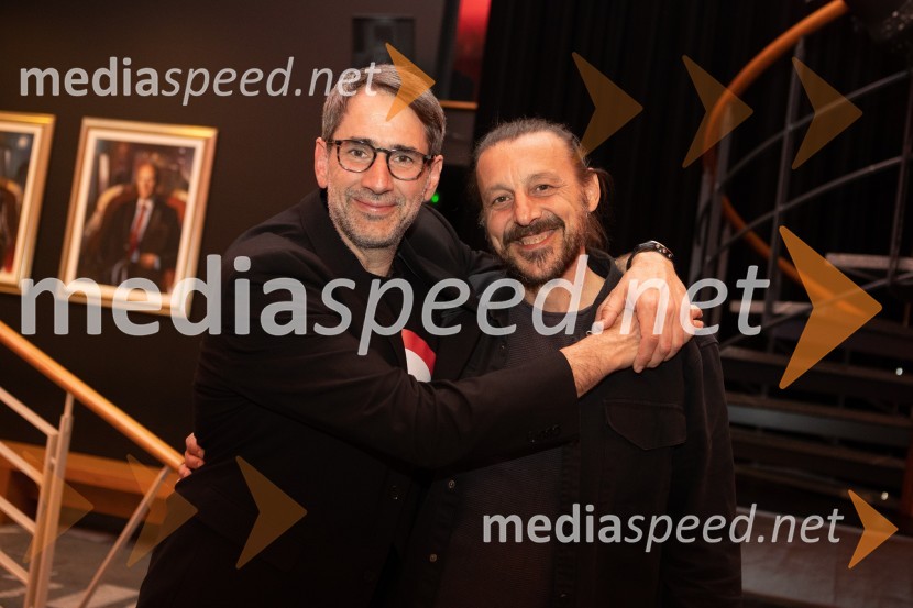  Miha Šalehar, radijski voditelj, kolumnist;  Matej Recer, igralecPremiera predstave Notranji pir v SiTi Teatru BTC