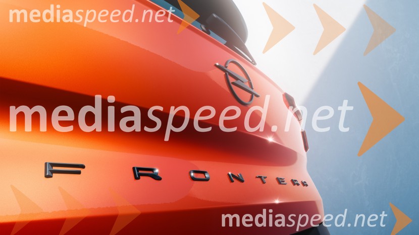 Nova Opel Frontera: prostoren in zabaven SUV, na voljo tudi s povsem električnim  pogonom