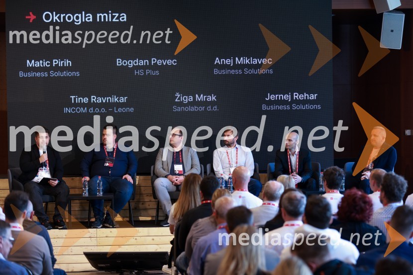  Matic Pirih, vodja prodajne ekipe, Business Solutions;  Anej Miklavec, Team Lead, Business Solutions;  Bogdan Pevec, HS Plus;  Tine Ravnikar, Incom d.o.o. - Leone;  Žiga Mrak, Sanoloabor d.d.;  Jernej Rehar, direktor in solastnik, Business SolutionsBS Talks – konferenca o digitalizaciji