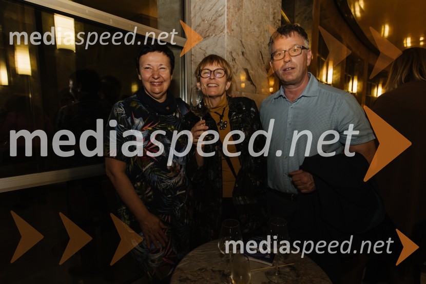 Mnogo hrupa za nič, premiera komedije v SNG Nova Gorica