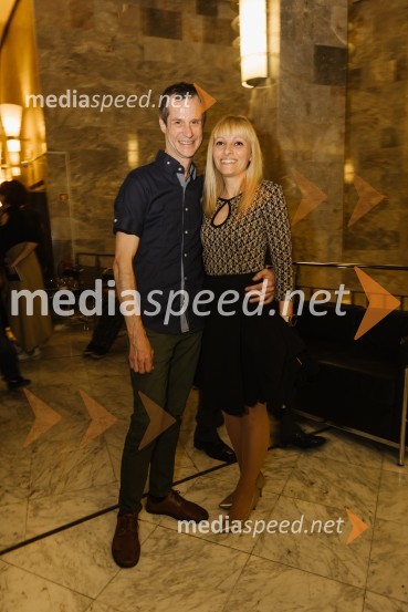  Peter Harl, igralec;  ... Mnogo hrupa za nič, premiera komedije v SNG Nova Gorica