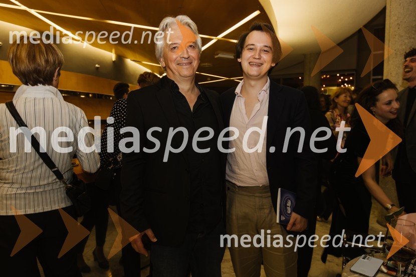  Iztok Mlakar, igralec;  ... Mnogo hrupa za nič, premiera komedije v SNG Nova Gorica