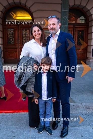  Mara Golob Meserko;  ... ;  Rajko Meserko, nekdanji župan, Šmartno pri LitijiLa Bohème, premiera opere v SNG Opera in balet