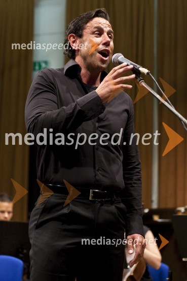 Danijel Malalan, šansonjer in igralecFestival Slovenskega šansona 2009