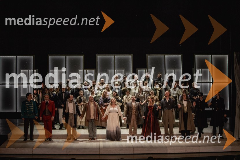  Rusmir  Redžić, operni pevec;  Zoran Potočan, operni pevec;  Neven Crnić, operni pevec;  Jože Vidic, operni pevec, bariton, Slovenski oktet;  Martina  Zadro, operna pevka;  Aljaž Farasin, operni pevec;  Nika Gorič, sopranistka;  Peter Martinčič, operni pevec;  Robert Brezovar, operni pevec;  ... ;  ... La Bohème, premiera opere v SNG Opera in balet