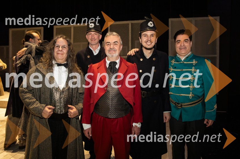  Robert Brezovar, operni pevec;  ... ;  Zoran Potočan, operni pevec;  ... ;  Rusmir  Redžić, operni pevecLa Bohème, premiera opere v SNG Opera in balet