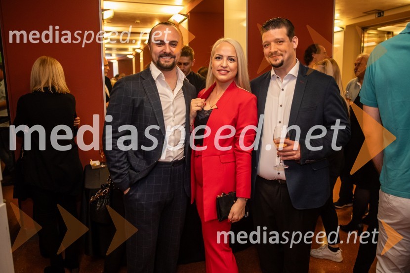  Neven Crnić, operni pevec;  ... ;  Iztok Kocen, dirigentLa Bohème, premiera opere v SNG Opera in balet