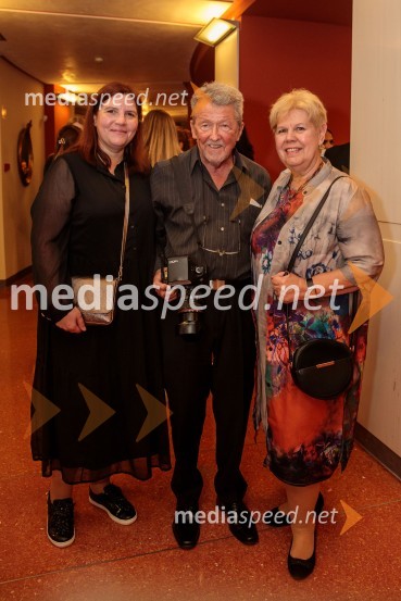  Teja Pelko, novinarka, Svet24;  Stane Jerko, fotograf;  Irena  Butoln, germanistkaLa Bohème, premiera opere v SNG Opera in balet