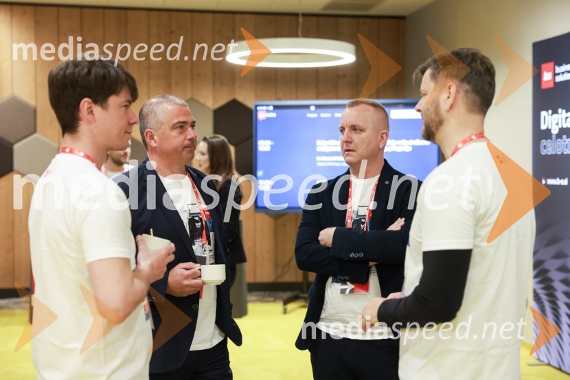  Aljoša Gruden, direktor in solastnik, Business Solutions;  Jernej Rehar, direktor in solastnik, Business SolutionsBS Talks – konferenca o digitalizaciji