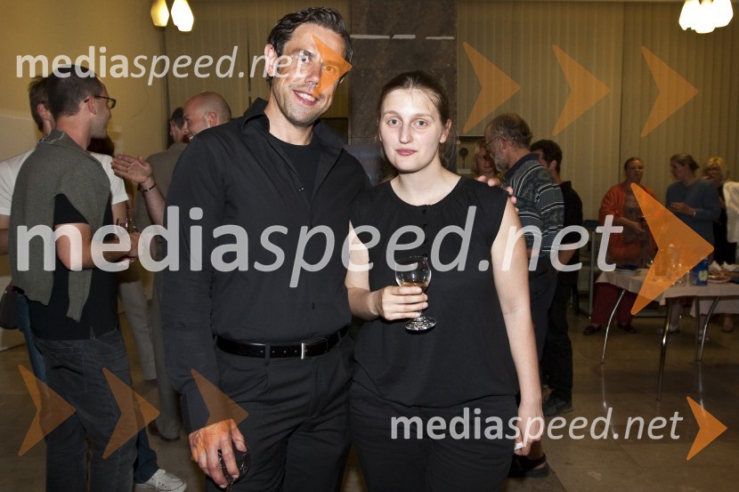 Danijel Malalan, šansonjer in igralec in Andrejka Možina, šansonjerkaFestival Slovenskega šansona 2009