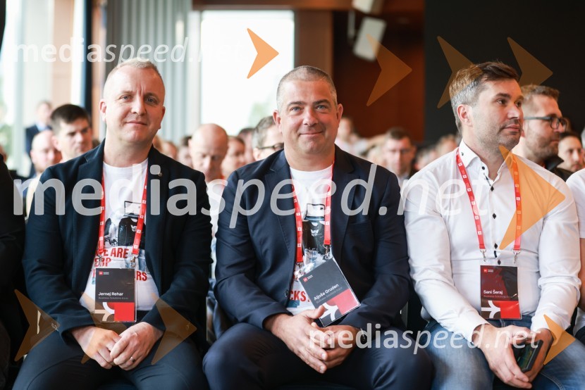  Jernej Rehar, direktor in solastnik, Business Solutions;  Aljoša Gruden, direktor in solastnik, Business Solutions;  ... BS Talks – konferenca o digitalizaciji