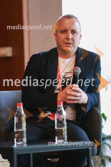  Jernej Rehar, direktor in solastnik, Business SolutionsBS Talks – konferenca o digitalizaciji