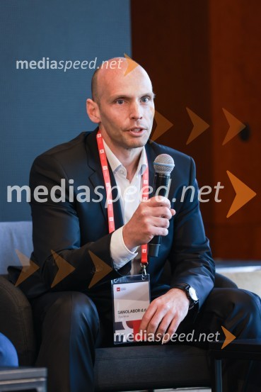  Žiga Mrak, Sanoloabor d.d.BS Talks – konferenca o digitalizaciji