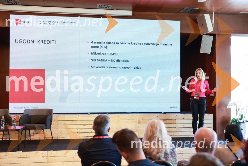  Urša Piculin Tancoš, direktorica, Alias PlusBS Talks – konferenca o digitalizaciji