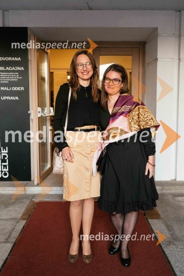  Živa Čebulj, prevajalka in lektorica;  Milana Simonič, vodja marketinga in odnosov za javnostmi SLG CeljePremiera krstne uprizoritve drame v SLG Celje: Pet kraljev: K psihopatologiji neke monarhije