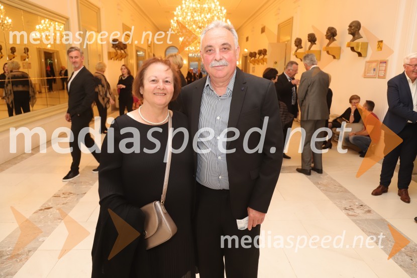  Vanja Borovac, nekdanja samostojna svetovalka za promocijo, Univerza v Mariboru;  Zoran MancicPremiera baleta Grk Zorba v SNG Maribor