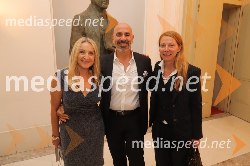  ... ;  ... ;  Nataša Matjašec Rošker, igralkaPremiera baleta Grk Zorba v SNG Maribor