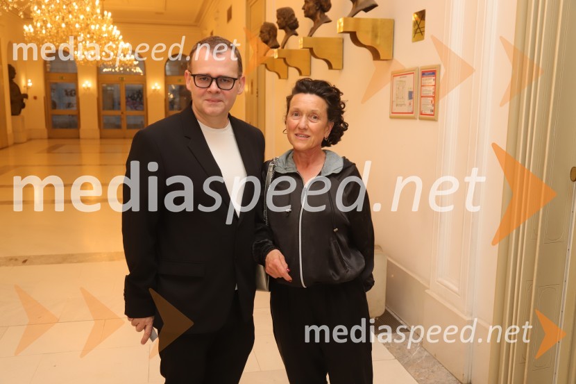  Alan Kavčič, predstavnik za odnose z javnostmi SNG Maribor;  Ivica Flis Smaka,  dr. med., Zdravstveni Zavod Flis MariborPremiera baleta Grk Zorba v SNG Maribor