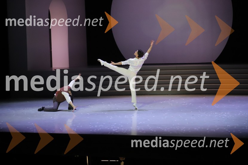  Davide Buffone, baletni plesalec;  Yuya Omaki, baletni solistPremiera baleta Grk Zorba v SNG Maribor