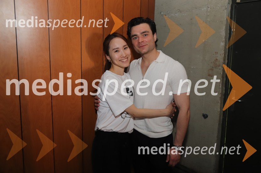  Asami Nakashima, baletna solistka;  Ionut Dinita, baletni plesalecPremiera baleta Grk Zorba v SNG Maribor