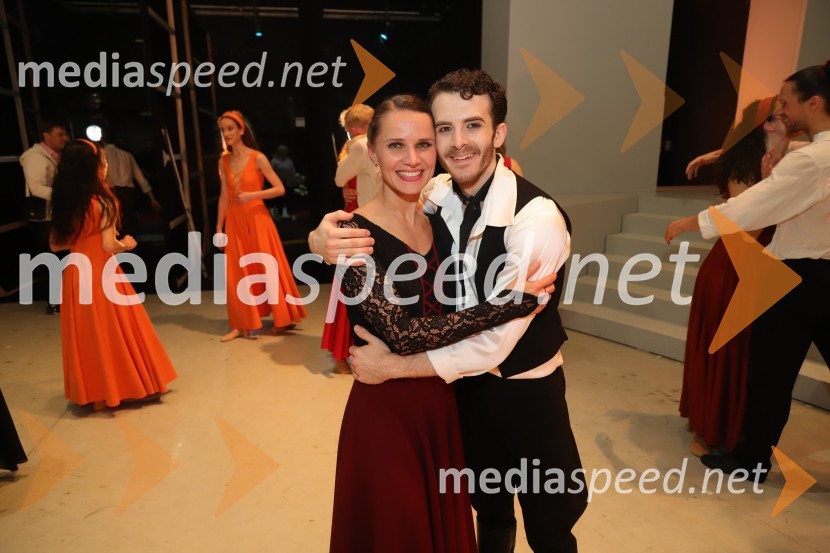  Tijuana Križman Hudernik, baletna solistka;  Matteo Magalotti, baletni plesalecPremiera baleta Grk Zorba v SNG Maribor