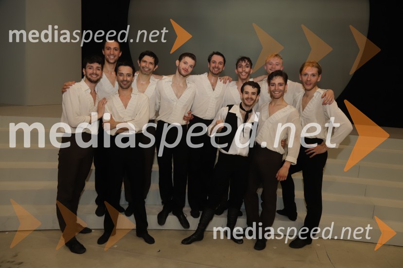  ... ;  ... ;  ... ;  Mircea Golescu, baletni plesalec;  ... ;  ... ;  Maro Vranaričič, baletni plesalec;  Matteo Magalotti, baletni plesalec;  Christopher Thompson, baletni plesalec;  Aleksandar Trenevski, baletni plesalec;  Sytze Jan Luske, baletni plesalecPremiera baleta Grk Zorba v SNG Maribor