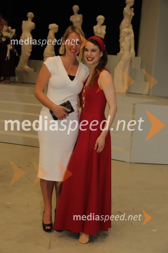  Mateja Kožuh, producentka in joga učiteljica MS7;  Tea Bajc, balerina, SNG Opera in balet MariborPremiera baleta Grk Zorba v SNG Maribor