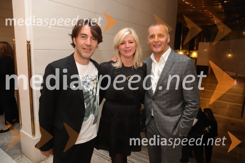  Edward Clug, umetniški direktor, Balet SNG Maribor;  Pia Clug, baletna plesalka;  Danilo Rošker, direktor SNG MariborPremiera baleta Grk Zorba v SNG Maribor