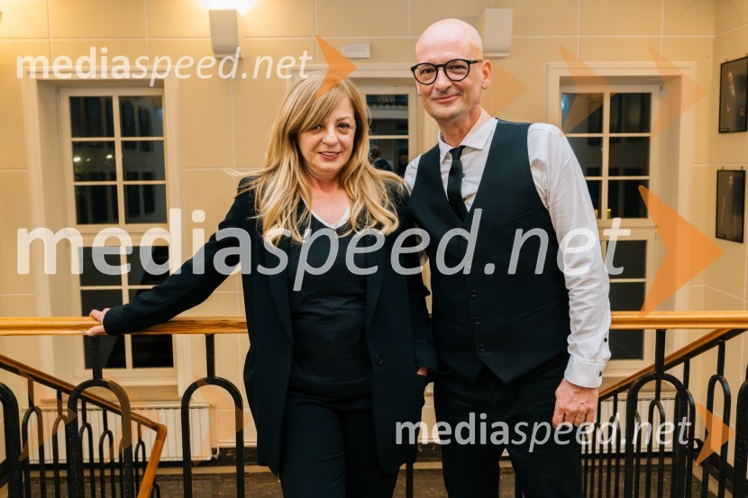  Livija Pandur,  dramaturginja in producentka Pandur Theaters;  Miha Golob, upravnik in umetniški vodja, SLG CeljePremiera krstne uprizoritve drame v SLG Celje: Pet kraljev: K psihopatologiji neke monarhije