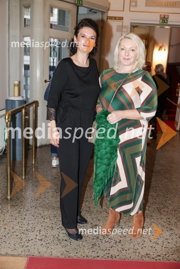  Ema Peruš, vodja abonmajev SNG Drama Ljubljana;  ... Cyrano de Bergerac, premiera v SNG Drama Ljubljana