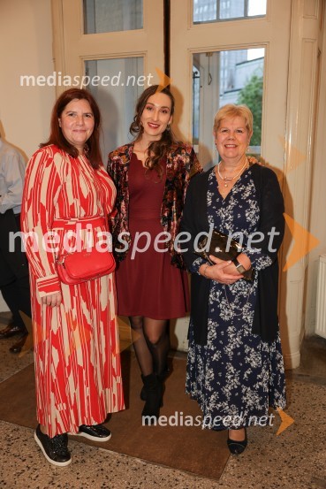  Teja Pelko, novinarka, Svet24;  Gaja Višnar, igralka;  Irena  Butoln, germanistkaCyrano de Bergerac, premiera v SNG Drama Ljubljana