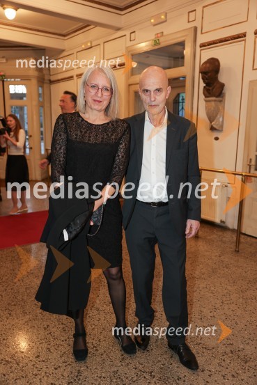  Ksenija Horvat, novinarka;  Janez  Lombergar, nekdanji direktor Televizije Slovenija Cyrano de Bergerac, premiera v SNG Drama Ljubljana