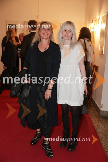  Tatjana Doma, dramaturginja SLG Celje;  Lola DomaCyrano de Bergerac, premiera v SNG Drama Ljubljana