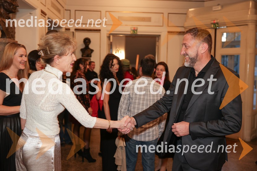  Vesna Jurca Tadel, ravnateljice SNG Drama Ljubljana;  Klemen Boštjančič, minister za financeCyrano de Bergerac, premiera v SNG Drama Ljubljana