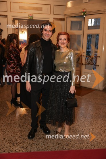  Luka Mesec, podpredsednik vlade in minister za delo, družino, socialne zadeve in enake možnosti; dr. Asta Vrečko, ministrica za kulturoCyrano de Bergerac, premiera v SNG Drama Ljubljana