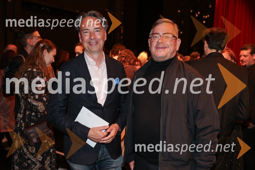  Tomislav Čizmić, predsednik poslovodstva družbe, Telemach Slovenija d.o.o.;  Robert Waltl, direktor, Mini teaterCyrano de Bergerac, premiera v SNG Drama Ljubljana