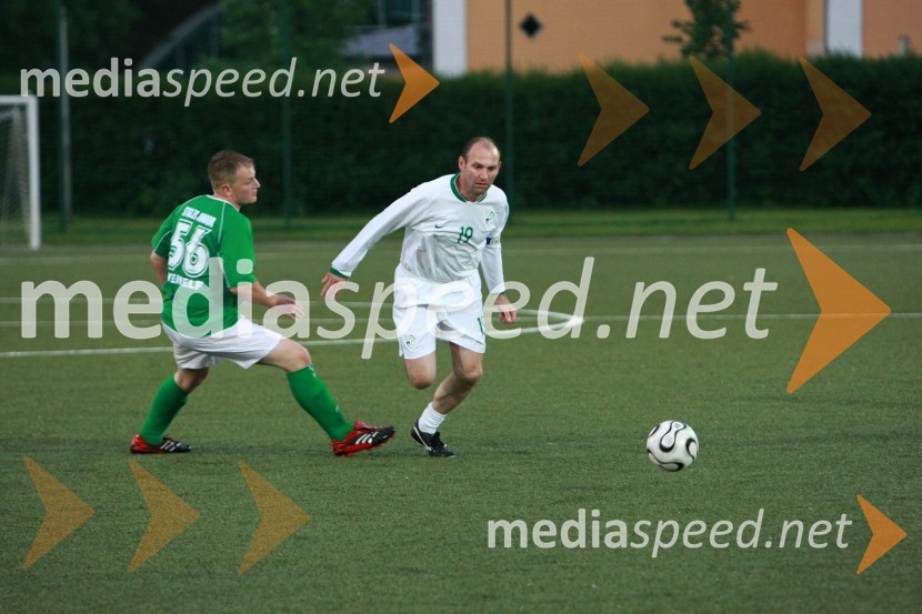 Mednarodna nogometna tekma med vinsko reprezentanco Slovenije in vinsko reprezentanco Nemčije