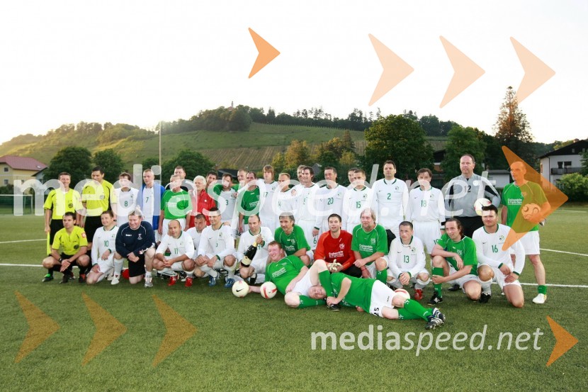 Vinski reprezentanci Slovenije in NemčijeMednarodna nogometna tekma med vinsko reprezentanco Slovenije in vinsko reprezentanco Nemčije