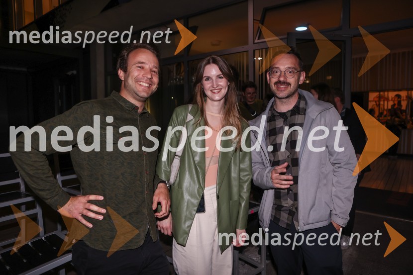  Nik  Škrlec, igralec;  Lucija Harum, igralka, pevka;  Jože Robežnik, igralecTradicionalni koncert MGL&AGRFT v Kino Šiška