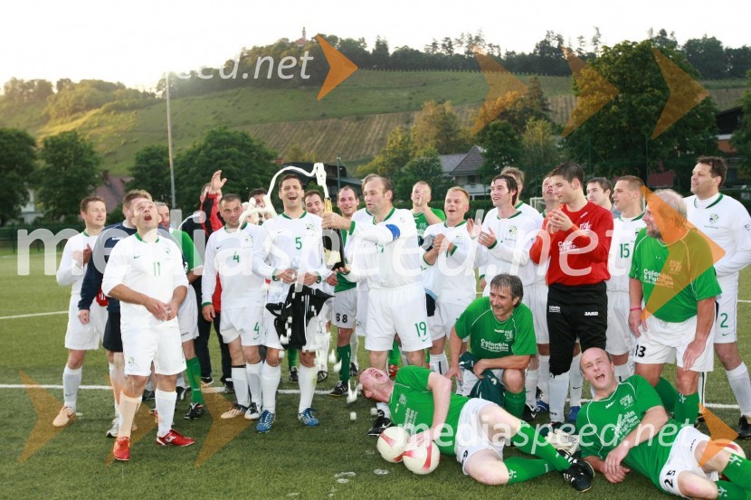 Vinski reprezentanci Slovenije in NemčijeMednarodna nogometna tekma med vinsko reprezentanco Slovenije in vinsko reprezentanco Nemčije
