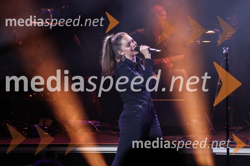  Mina Švajger, igralkaTradicionalni koncert MGL&AGRFT v Kino Šiška