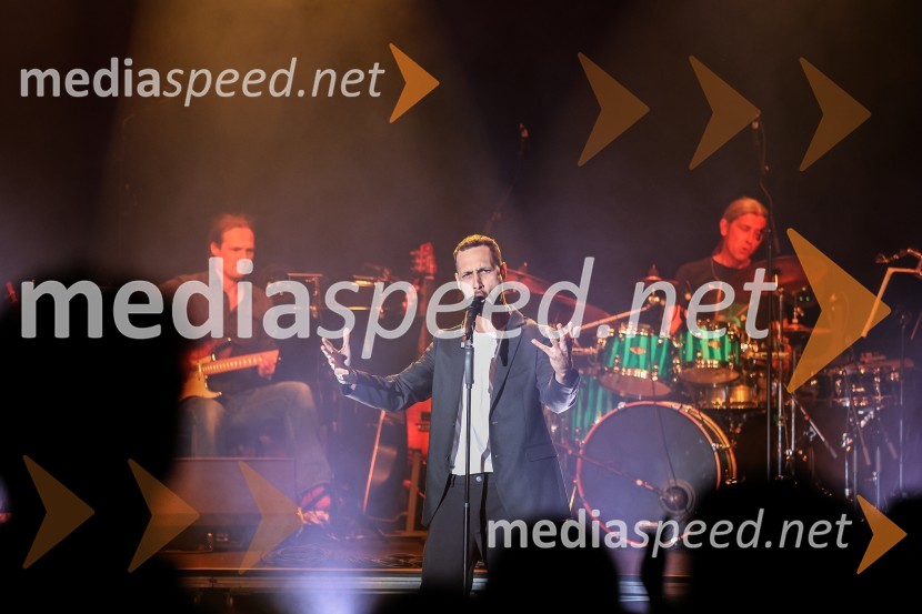  Voranc  Boh, igralecTradicionalni koncert MGL&AGRFT v Kino Šiška