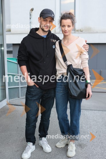  Jernej Gašperin, igralec;  Ajda Smrekar, igralkaTradicionalni koncert MGL&AGRFT v Kino Šiška