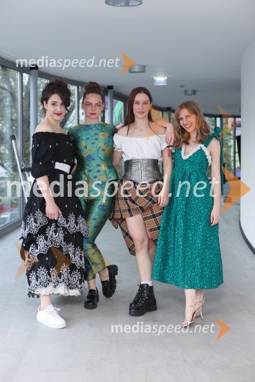  Mojka Končar, igralka;  Mina Švajger, igralka;  Sara Gorše, igralka;  Lena Hribar  Škrlec, igralkaTradicionalni koncert MGL&AGRFT v Kino Šiška