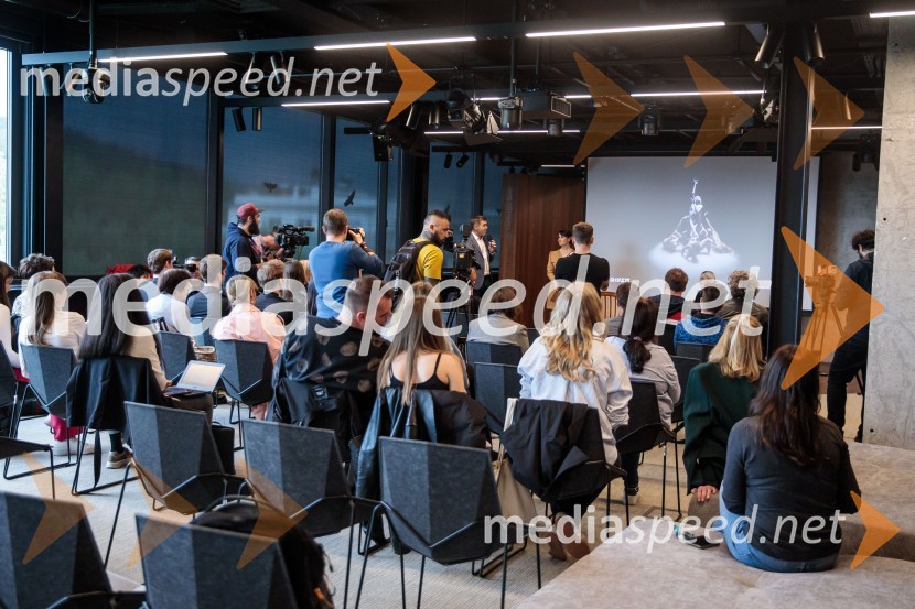 Novinarska konferenca pevke Raiven pred koncertom v Cankarjevem domu in odhodom na Pesem Evrovizije